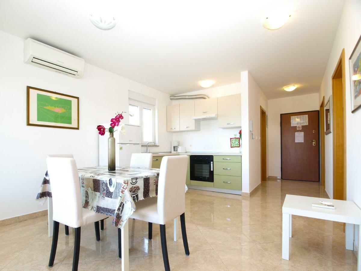 Apartments Majda 1932 Fažana Zewnętrze zdjęcie